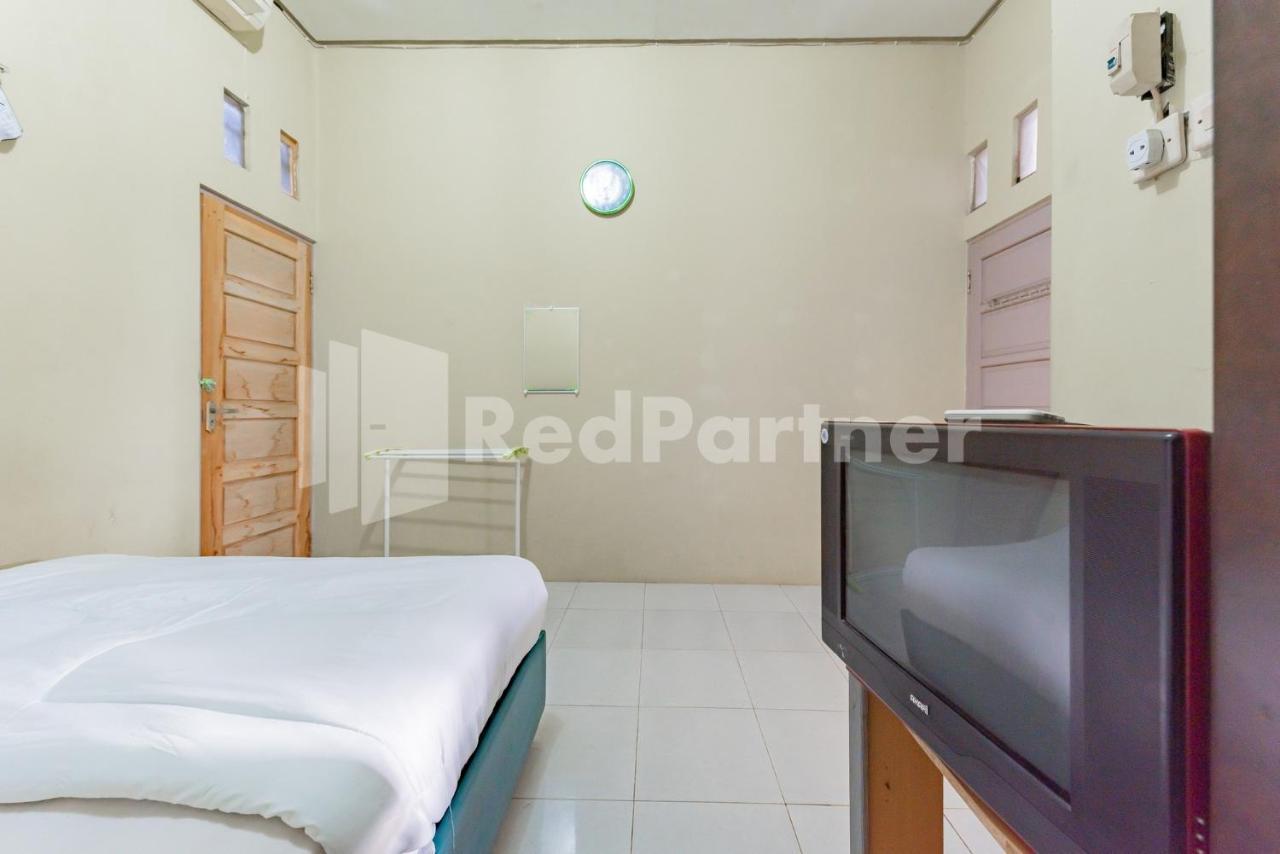 Ana Guest House Syariah Mitra Reddoorz Banjarbaru 外观 照片